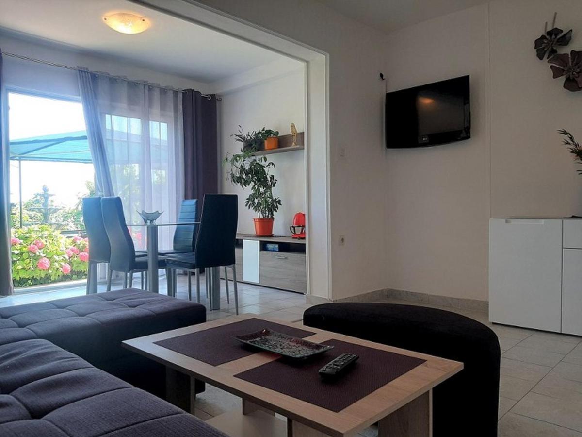 Apartments Nada 크르크 외부 사진