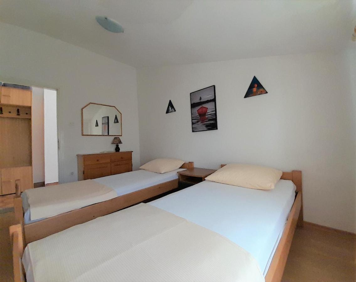 Apartments Nada 크르크 외부 사진