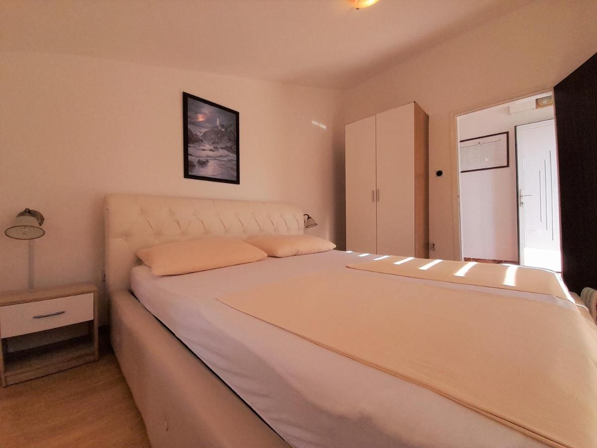 Apartments Nada 크르크 외부 사진