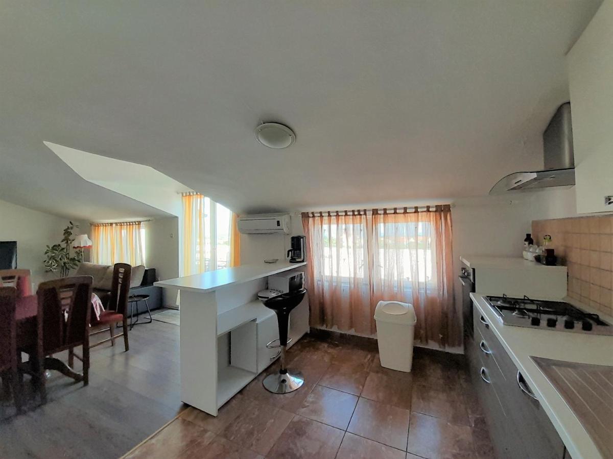 Apartments Nada 크르크 외부 사진